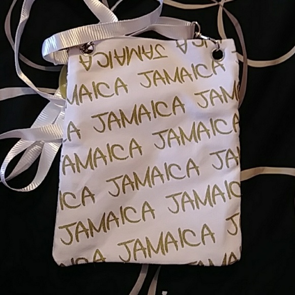 A pink purse from robin ruth - Picture 2 of 3